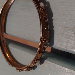 Gold bangle